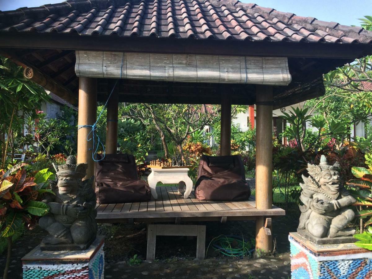 Bali Segara Lestari Oceanfront Villas تيجاكولا المظهر الخارجي الصورة