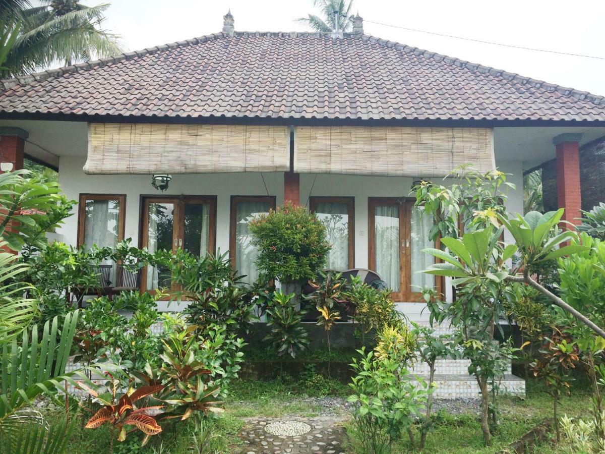 Bali Segara Lestari Oceanfront Villas تيجاكولا المظهر الخارجي الصورة