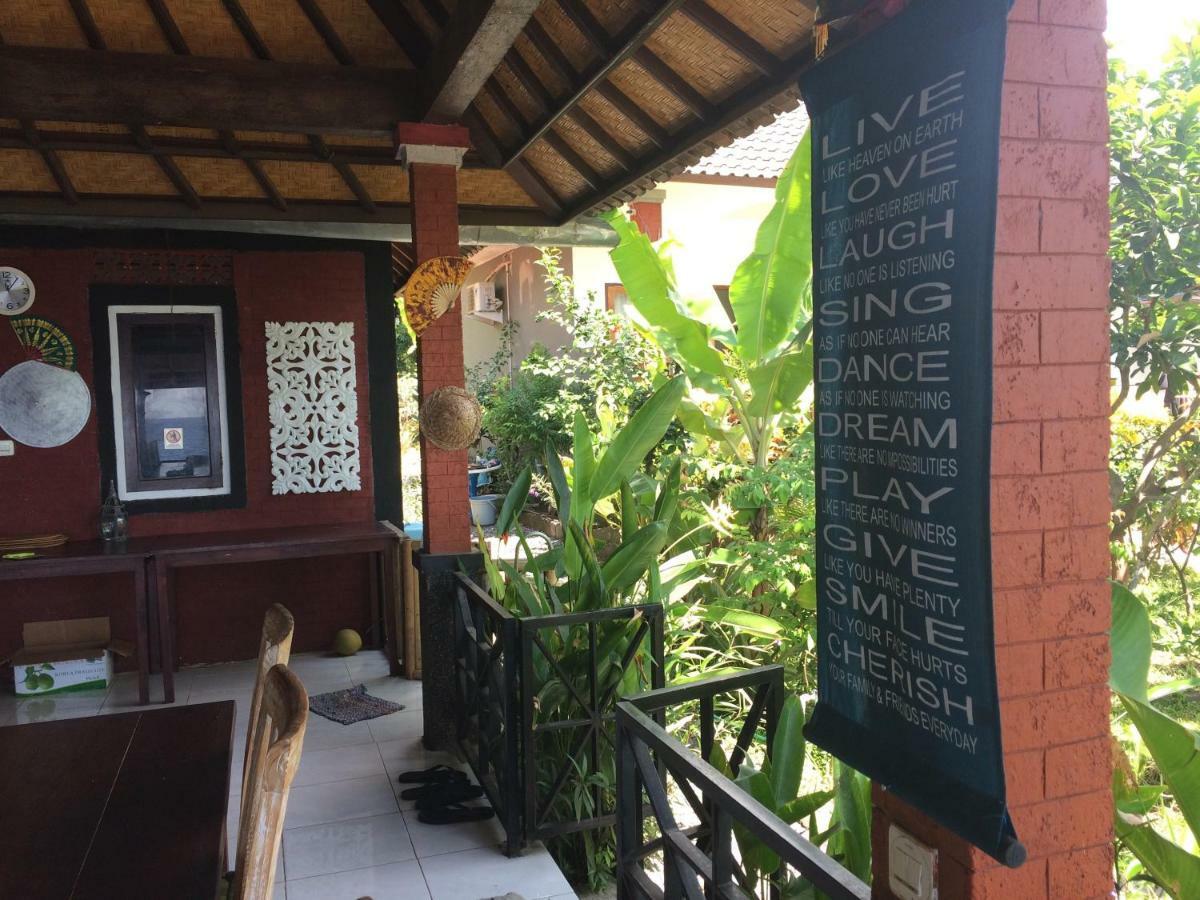 Bali Segara Lestari Oceanfront Villas تيجاكولا المظهر الخارجي الصورة