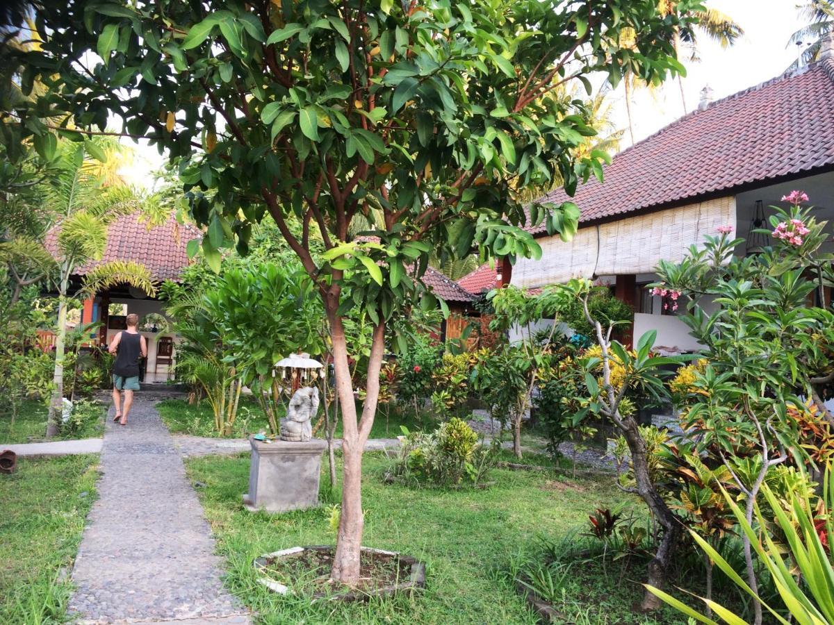 Bali Segara Lestari Oceanfront Villas تيجاكولا المظهر الخارجي الصورة